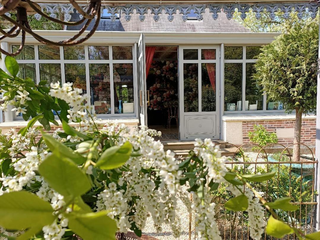 Un Parfum De Violette Bed & Breakfast Fourneville Exterior foto