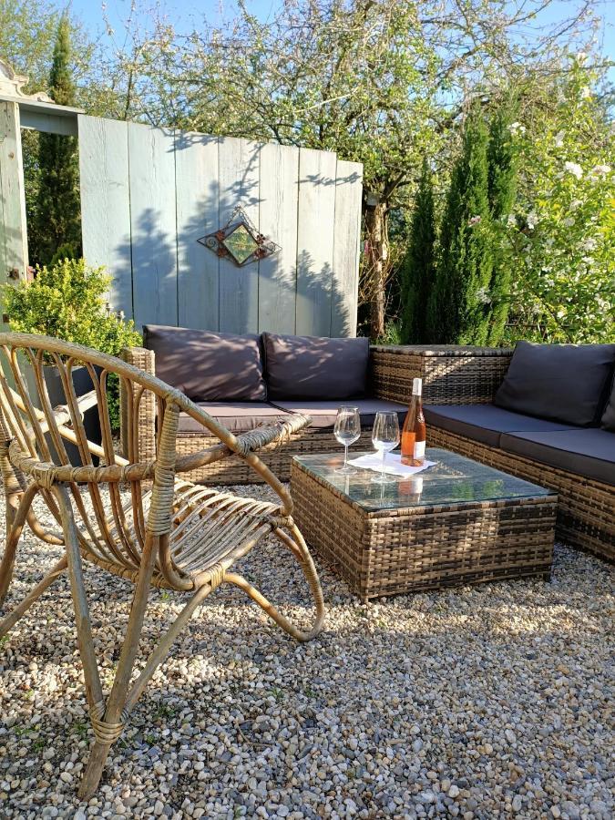 Un Parfum De Violette Bed & Breakfast Fourneville Exterior foto