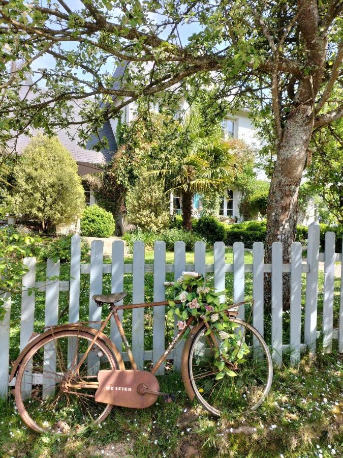 Un Parfum De Violette Bed & Breakfast Fourneville Exterior foto